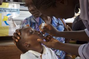 Polio vaccination team